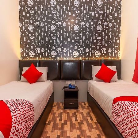 Goldcity Hotel Malacca Buitenkant foto
